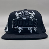 کلاه کپ بک فیت مشکی مدلBULLS
