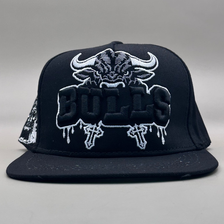 کلاه کپ بک فیت مشکی مدلBULLS